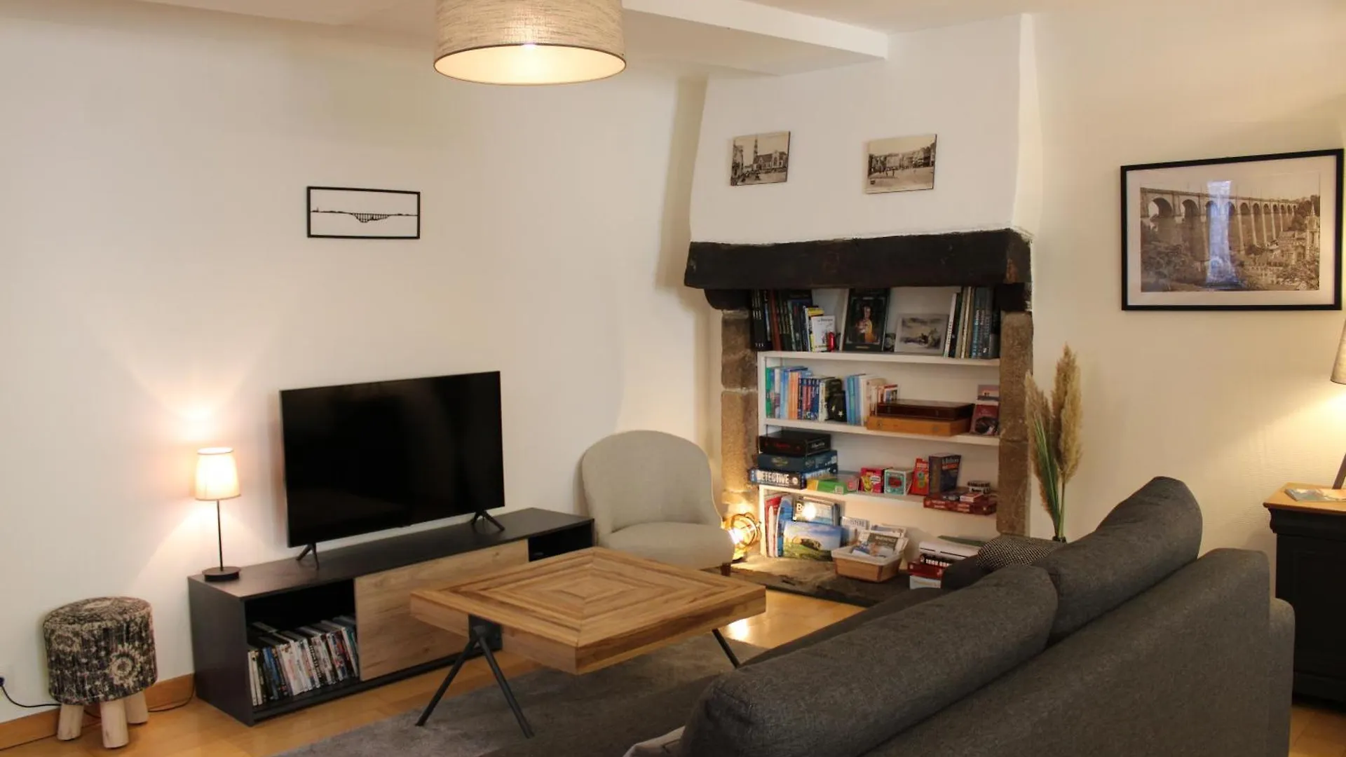Au Pied Du Viaduc Apartman Morlaix Franciaország